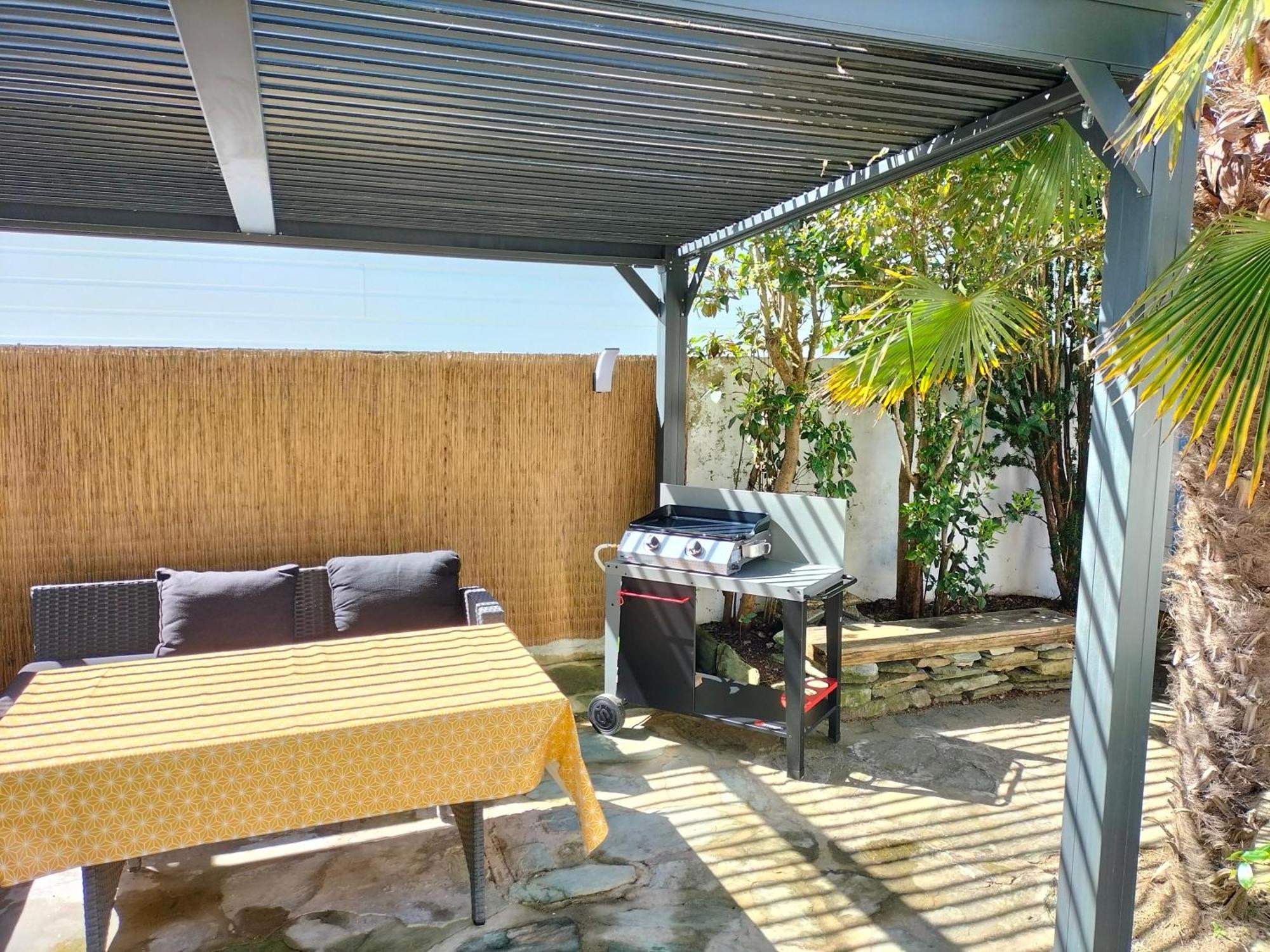 Maison Boisvinet Saint-Gilles-Croix-De-Vie, 4-5 P, Belle Cour Interieure, 200M Plage Dış mekan fotoğraf